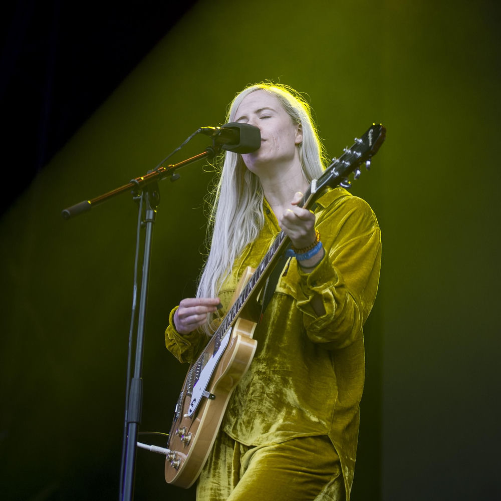 Amber Arcades