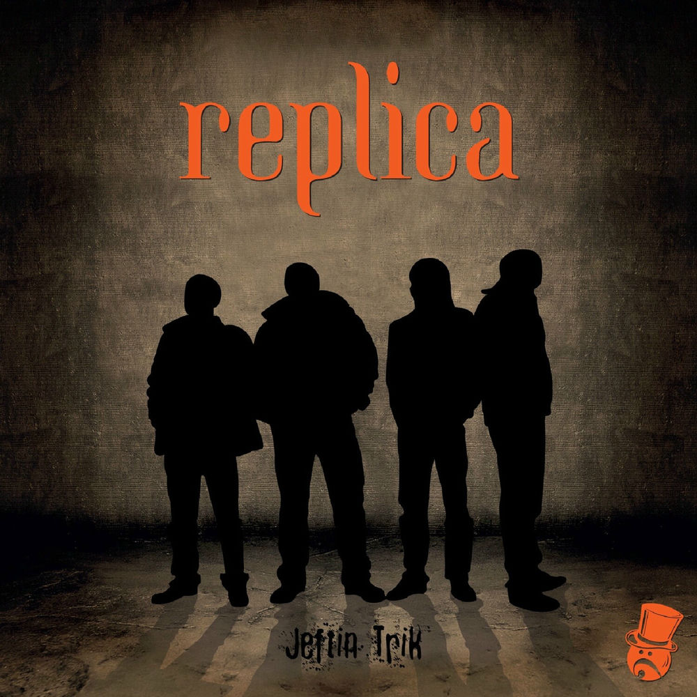 Replica