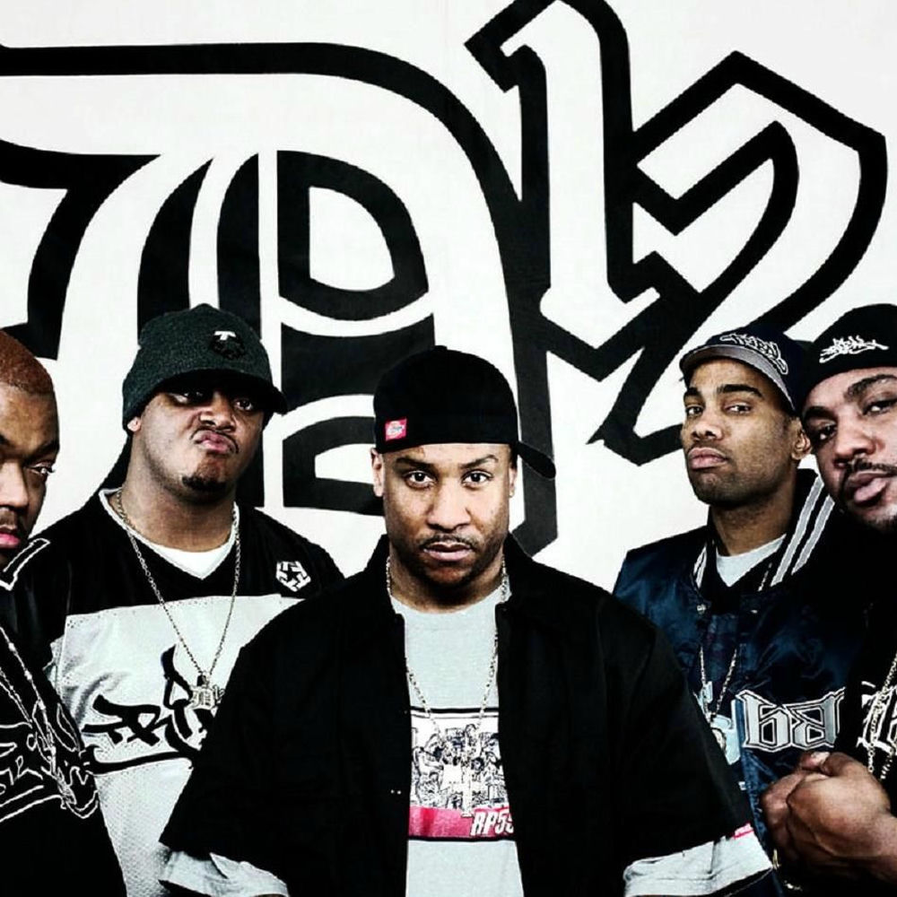 D12