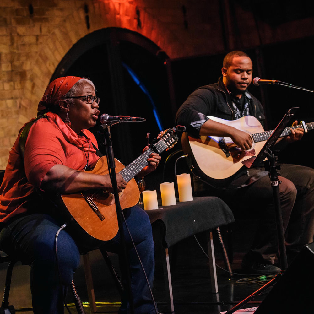 Madisen Ward and the Mama Bear