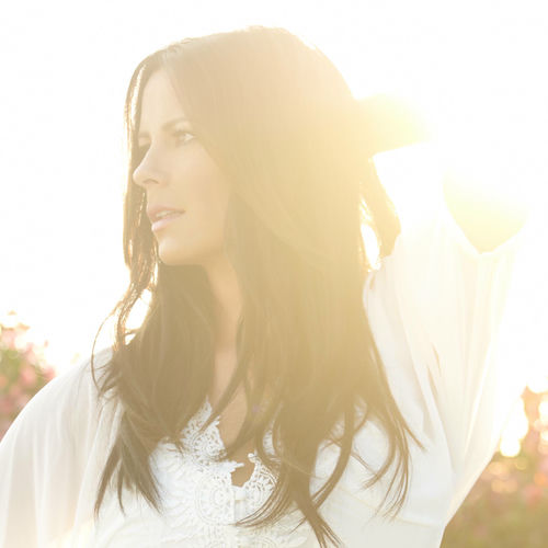 Sara Evans
