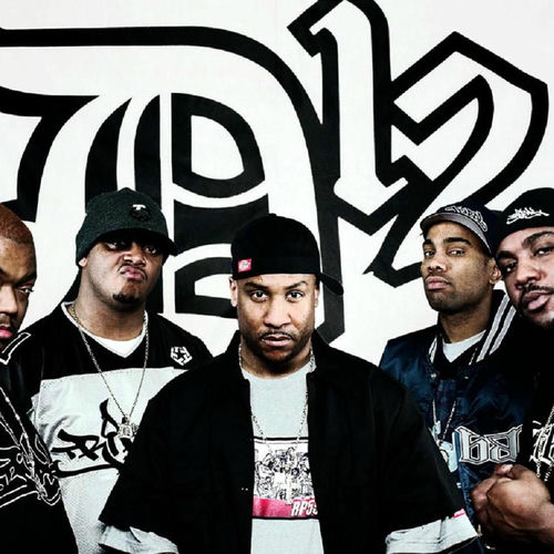 D12