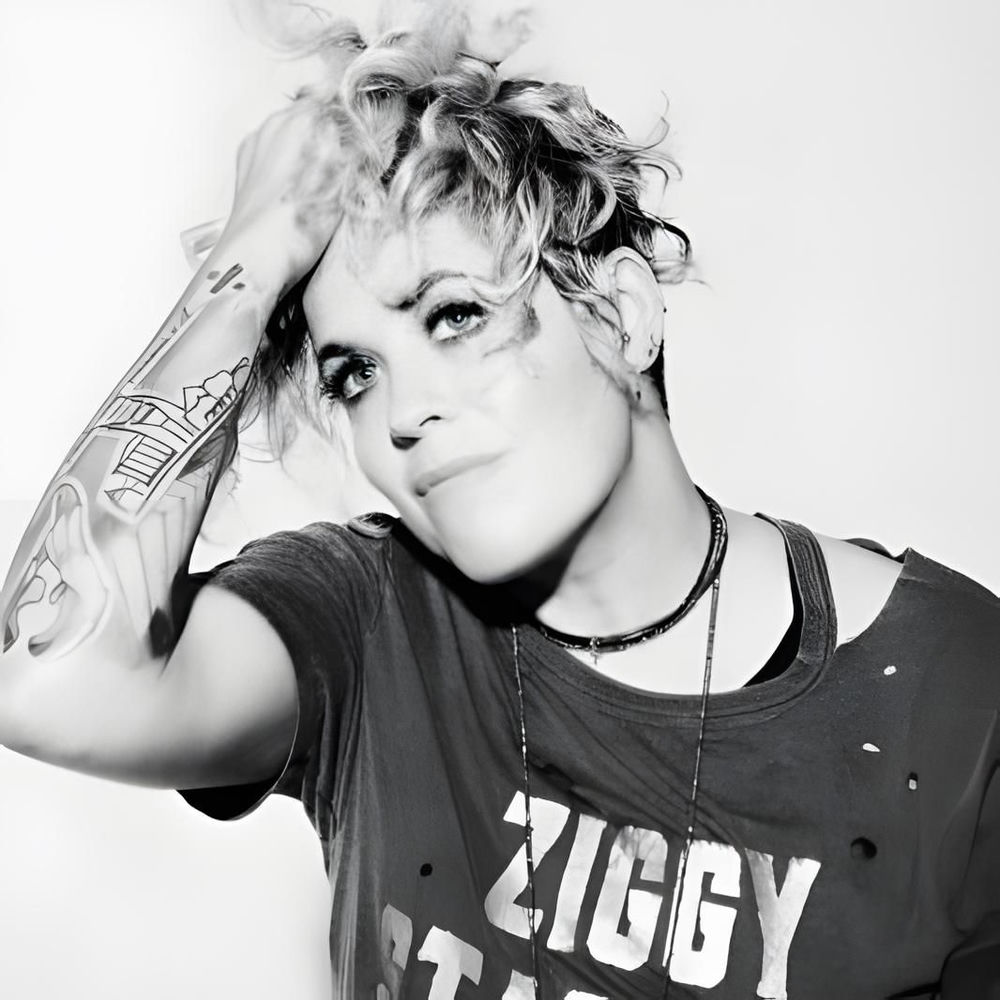 Amy Wadge