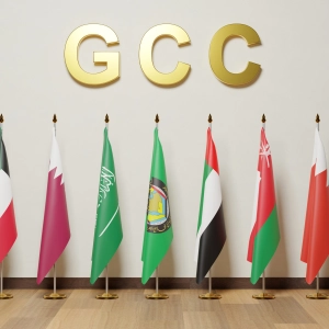 هل تبقى دول الخليج على حيادها في الحرب الأمريكية الإسرائيلية مع إيران؟