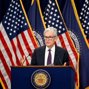 Powell says he will stay on as Federal Reserve Governor