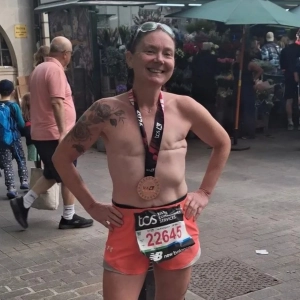 The Happy Pod: Running topless because I'm proud of my scars