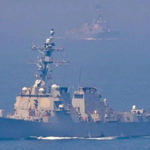 US, Iran exchange fire in Strait of Hormuz