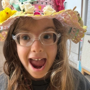 The Happy Pod: 'Life changing' treatment restored my daughter's vision