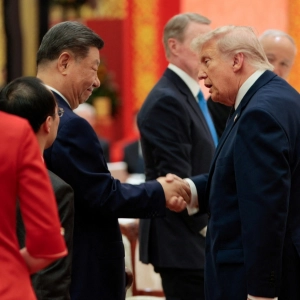 Xi tells Trump they shouldn't 'mess up' relationship