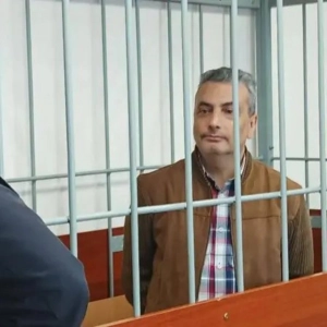 Кто такой Лев Шлосберг и за что его приговорили к 11 годам?