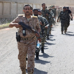 Houthis tighten squeeze on crucial shipping route