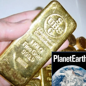 Gold, storms and dinosaurs - Planet Earth Podcast - 10.09.03