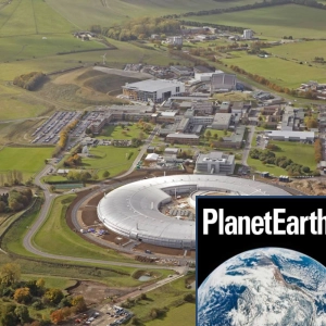 Hi-tech physics, toxic soils and mussel shells - Planet Earth Podcast - 10.09.11
