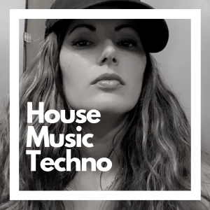 DJ RONNIE RAVE plays house & techno at Weekender Festival | 25 February 2023