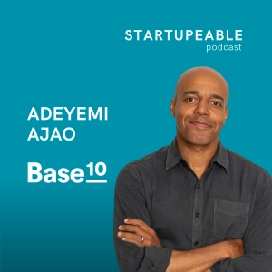 La IA Compite por Nómina, no por Software | Ade Ajao (Base10, $1,800M)
