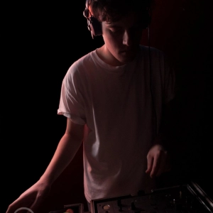 Daniel George Guest Mix (050) - DHA Podcast October 2012