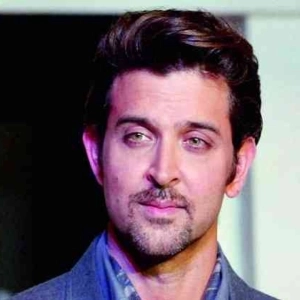 Hritik Roshan Is In Girl Trouble Again !