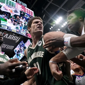 Giannis and Khris are finally back and Serge Ibaka wants out (01.24.2023)