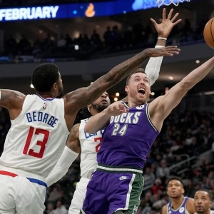 Trade deadline week arrives, Jrue Holiday is an all-star and Kareem's record on the brink (02.06.2023)