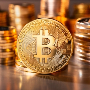 Why You Shouldn't Buy Into The Crypto Trend