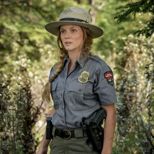 627: Should Anna Pigeon Take A Hike?