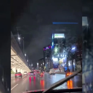 The rain falling on the city of Caracas