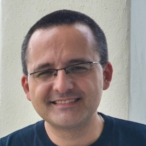 094  |  Uncertainty and Trumpery with Alberto Cairo