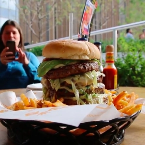 Episode 3: The Putinburger Incident (Special Single-Issue Takedown)