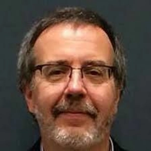 Song writer David Morris interviewed by Howard Parker
