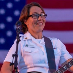 Howard Talks U.S. Navy Musician 1st Class Haley Stiltner of Country Current