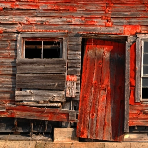 Episode 266-Marie Desrosiers and the Charm of Abandoned Places