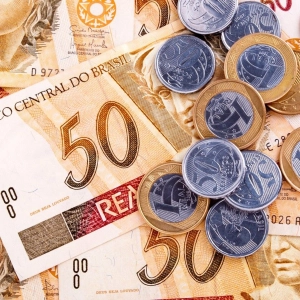 #672 Fim do dinheiro físico: será que as notas e moedas estão com os dias contados?