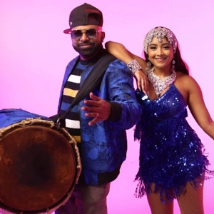 Vee Ram - Short Skirt