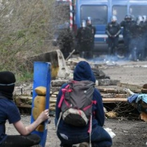 ZAD 04