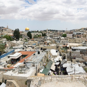 Israel Remains Alone - The Jay Shapiro Show