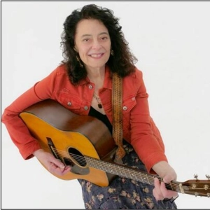 Grammy Winning Band Leader, Kathy Kallick chats with Howard Parker