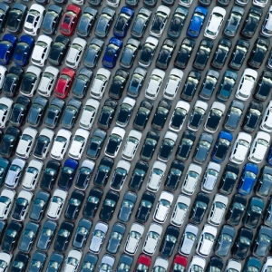 Automakers should focus on three things and outsource other areas