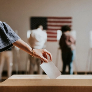 Hour 1: Has all the redistricting around the country reshaped the midterms?