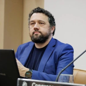 Un idioma sin fronteras - Constitución Clara. Rubén Vinagre - 21/03/2026