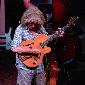 Cuando los elefantes sueñan con la música - Cumpleaños de Pat Metheny - 12/08/26