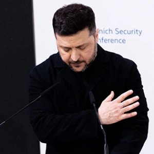 «Еще три года». Зеленский все решил
