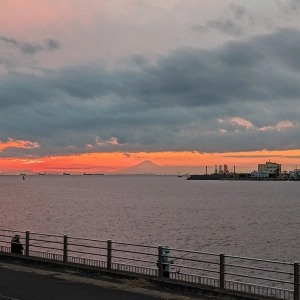 Seeing Mount Fuji at Sunset from Chiba