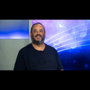 היוצר מכפר אז"ר שמחובר לרבי נחמן וליוסף הצדיק | מילה בסלע
