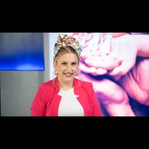 מהאירוסין שנגדעו ועד לשליחות בחינוך: סיפור חייה של גלית גלבוע | חנה קטן מארחת