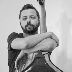 Portuguese Bassist Cicero Lee