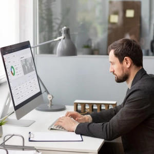 Choosing the Right Access Software for Factory Security Operations