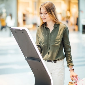 Jak poprawić doświadczenie klienta dzięki digital signage