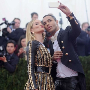 #20/ Olivier Rousteing el diseñador detrás de Balmain- todo sobre el documental