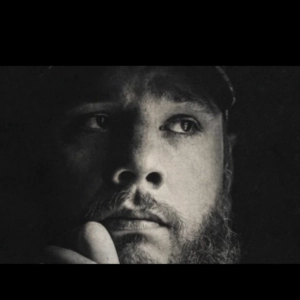 Luke Combs – A Man Was Born