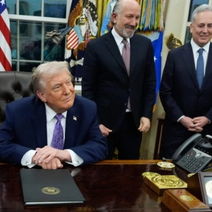 Inside Trump's self-dealing presidency